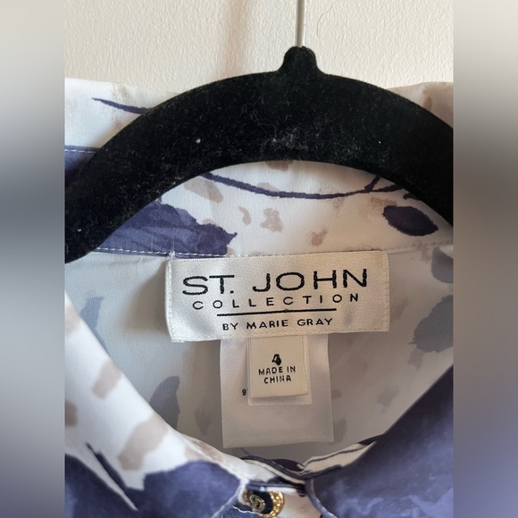 St. John Collection Floral Ruffle Button-Up Blouse w/ shoulder pads - Picture 5 of 10